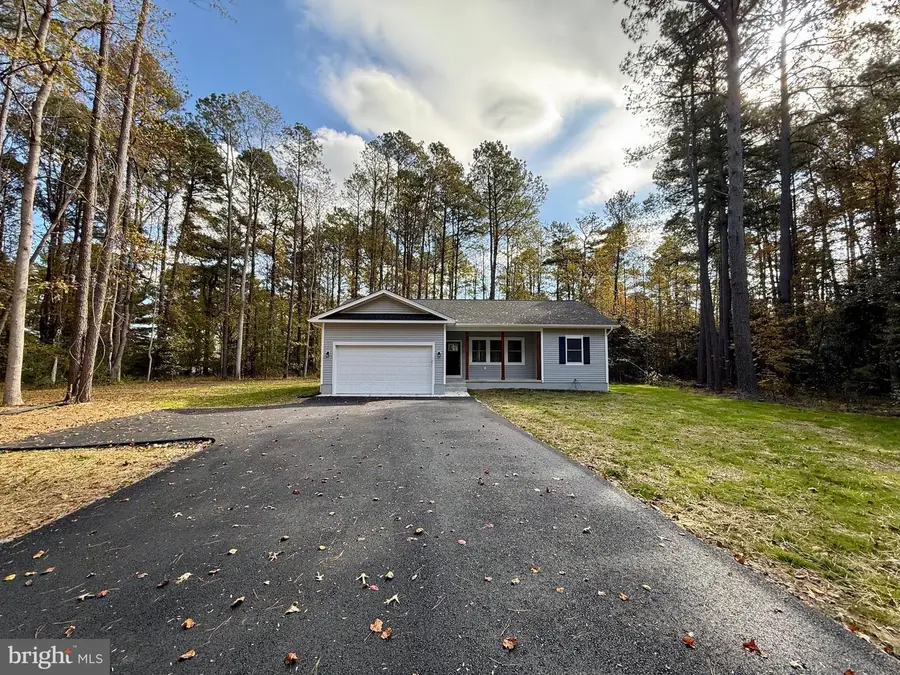 249 Wildwood Rd, Colonial Beach, VA 22443 - #2