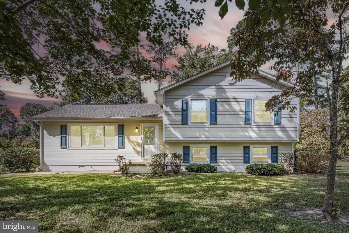 1247 S Glebe Rd, Montross, VA 22520 - #1