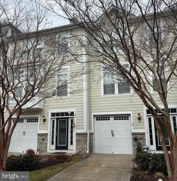 307 Monroe Point Dr, COLONIAL BEACH, VA 22443