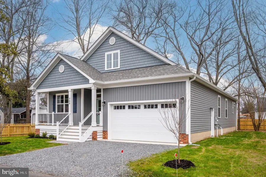 709 Garfield Ave, Colonial Beach, VA 22443 - #3