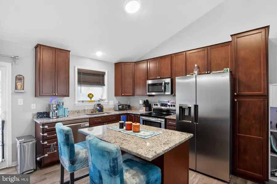 583 Cabin Point Dr, Montross, VA 22520 - #2