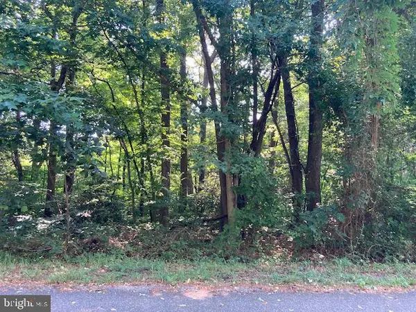 Lot 215 Bay Pointe Dr, MONTROSS, VA 22520