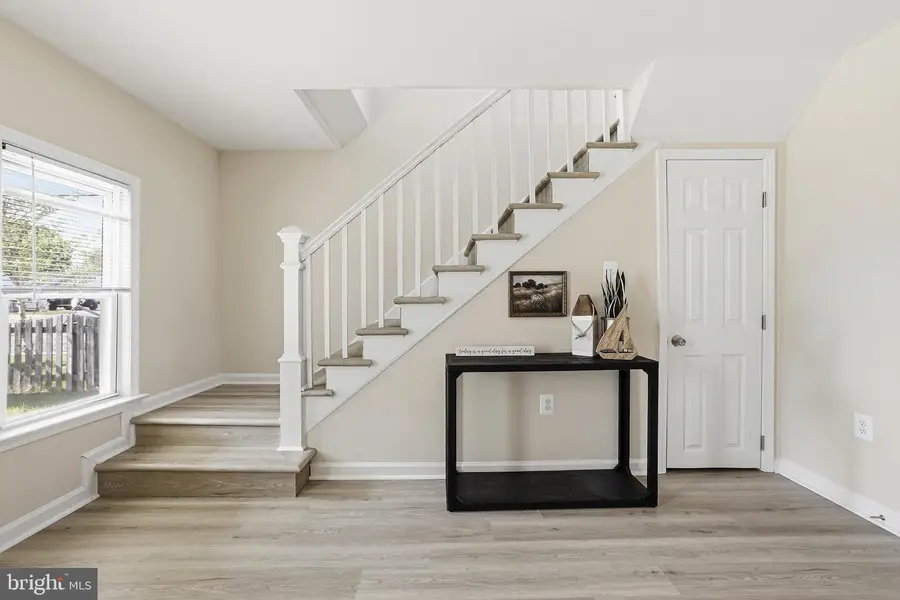 212 Bancroft Ave, Colonial Beach, VA 22443 - #2