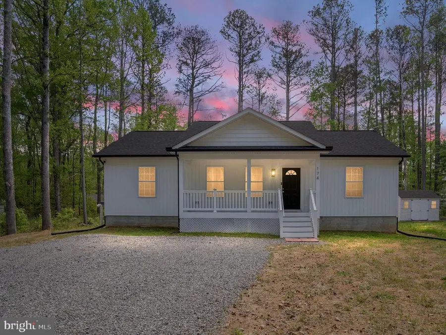 174 Shorewood Dr, Colonial Beach, VA 22443 - #2