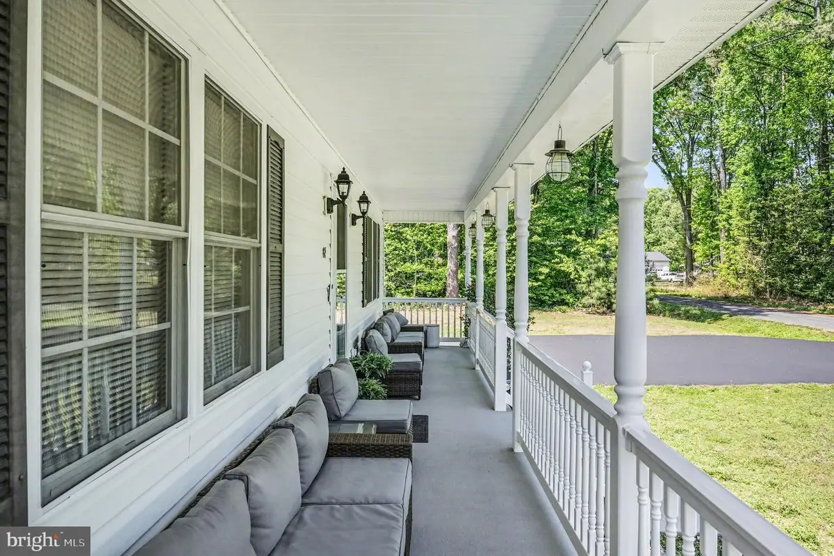 87 Cedar Ln, Colonial Beach, VA 22443 - #1