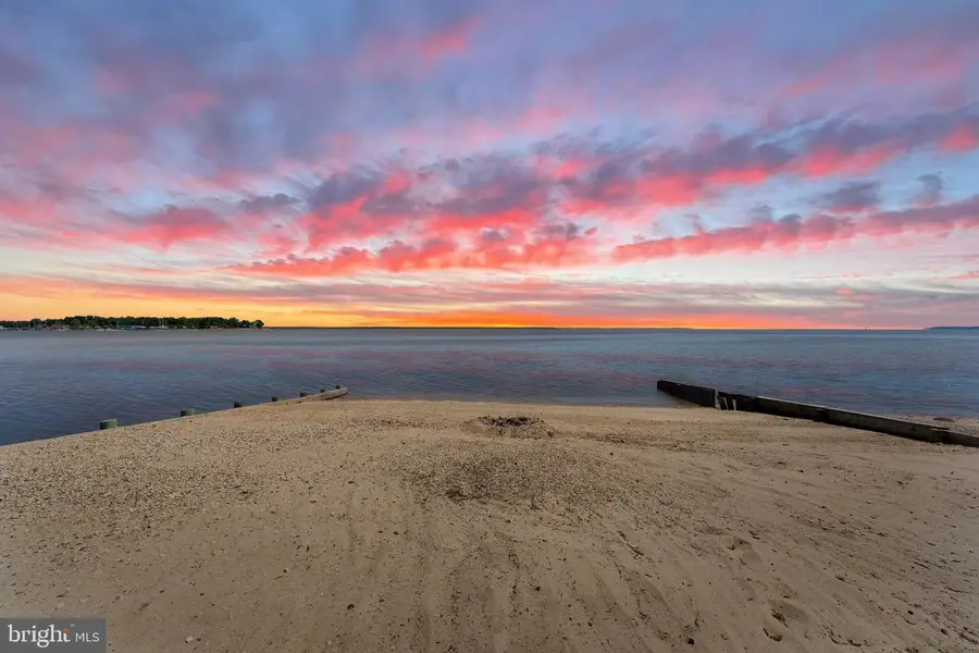 222 Shore Dr, Colonial Beach, VA 22443 - #3
