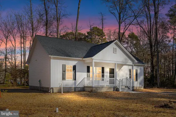 177 Azure Dr, COLONIAL BEACH, VA 22443