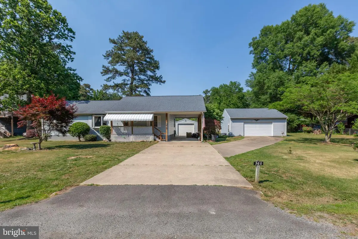 360 Cedar Ln, Colonial Beach, VA 22443 - #1