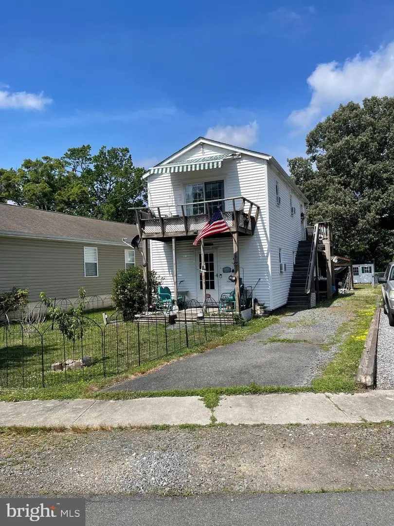 219 Lossing Ave, Colonial Beach, VA 22443 - #3