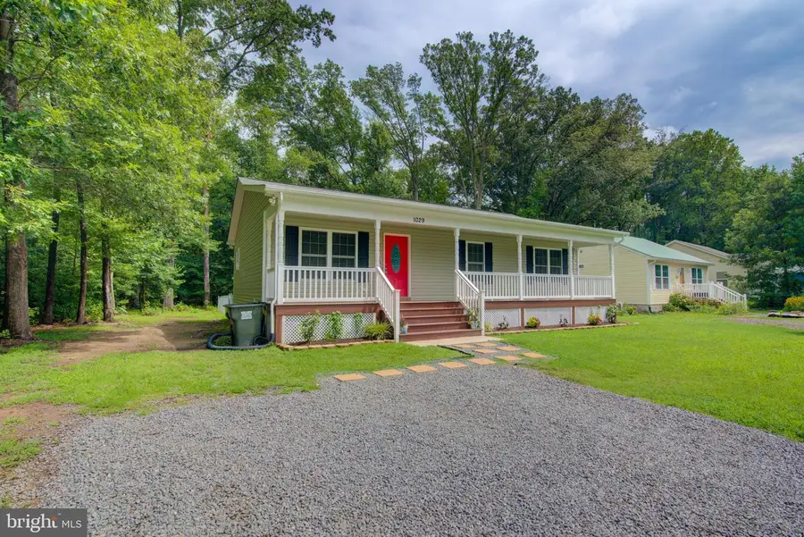 1029 Mattox Ave, Colonial Beach, VA 22443 - #3