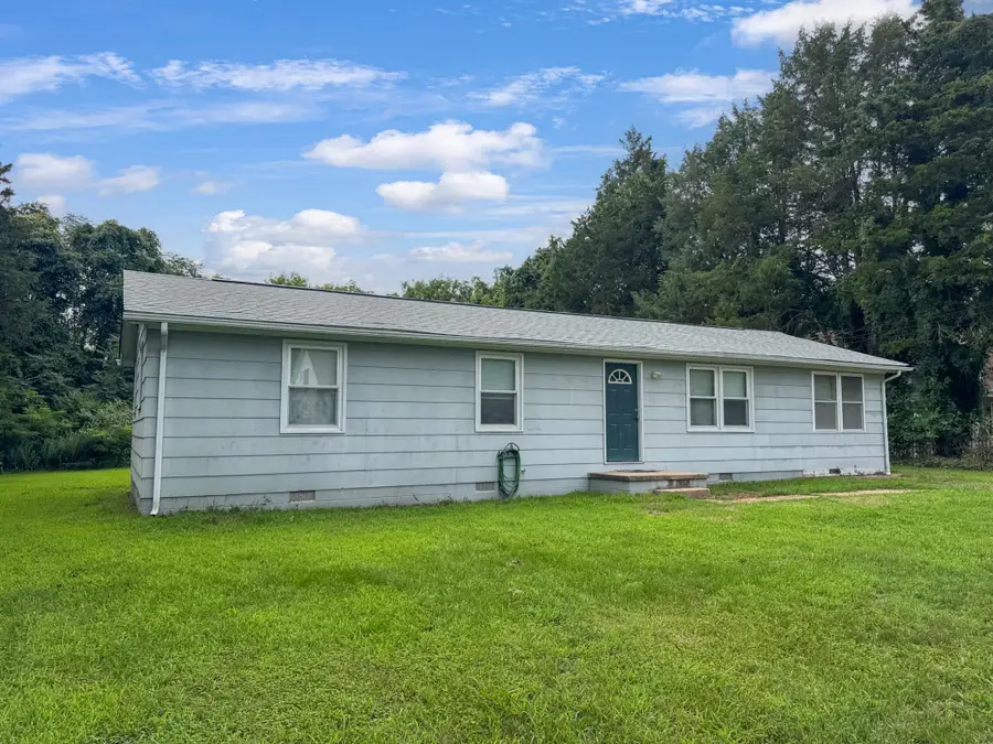 127 Fairfax Dr, Colonial Beach, VA 22443 - #2