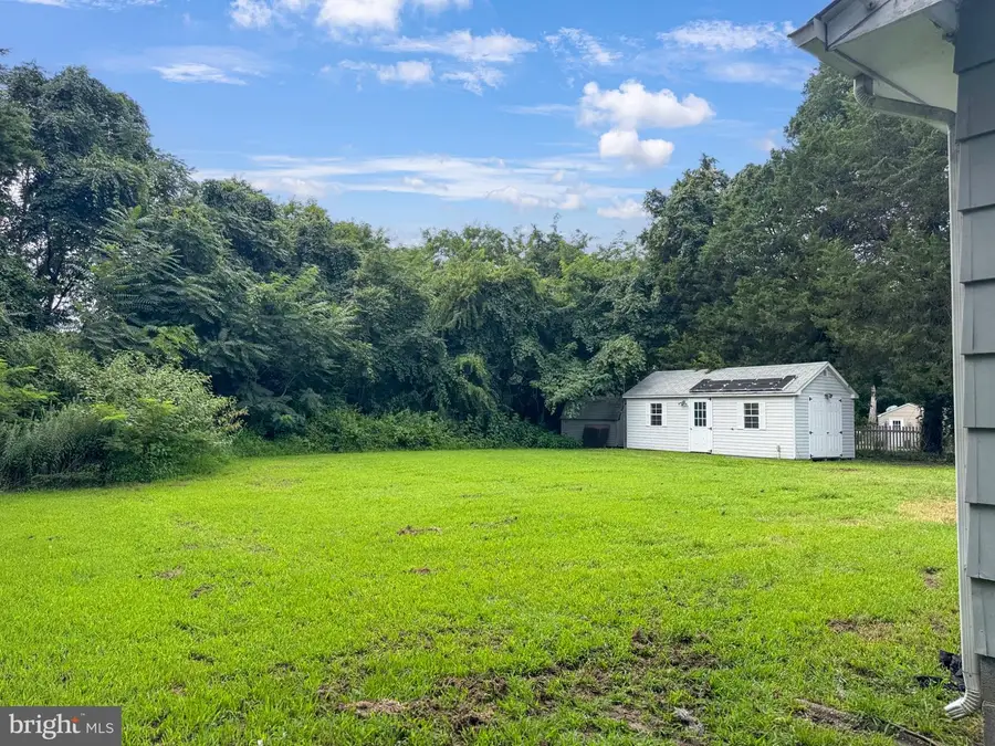 127 Fairfax Dr, Colonial Beach, VA 22443 - #3