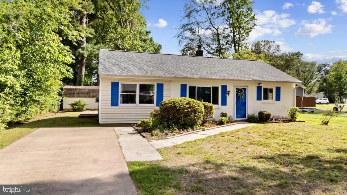63 N Cedar Ln, Colonial Beach, VA 22443 - #1
