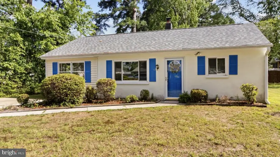 63 N Cedar Ln, Colonial Beach, VA 22443 - #2