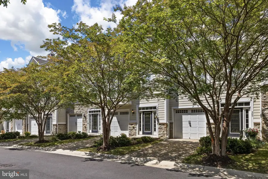 307 Monroe Point Dr, Colonial Beach, VA 22443 - #3