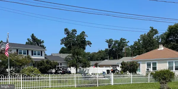 1519 Irving Ave, COLONIAL BEACH, VA 22443