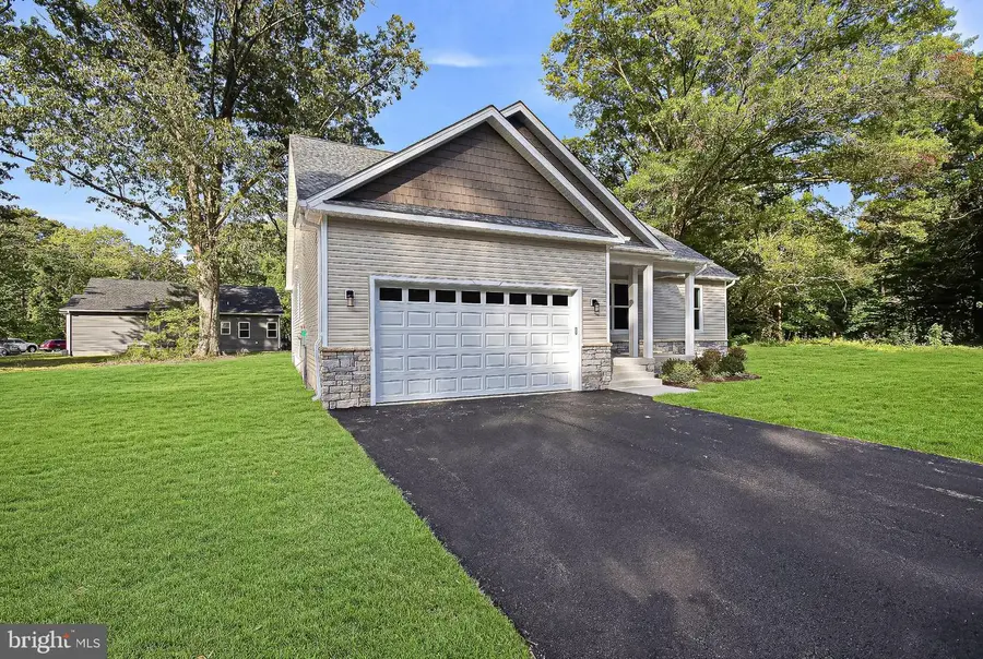 191 Seagull Ct, Montross, VA 22520 - #2