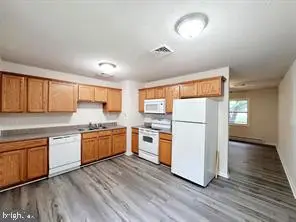1101 Davis St, Colonial Beach, VA 22443 - #3