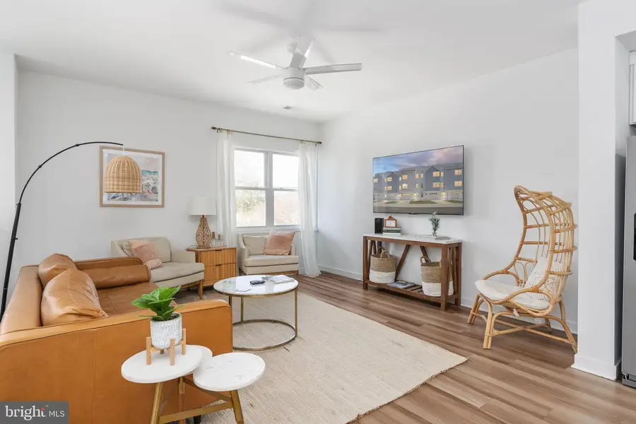 308 Douglas Ave, Colonial Beach, VA 22443 - #3