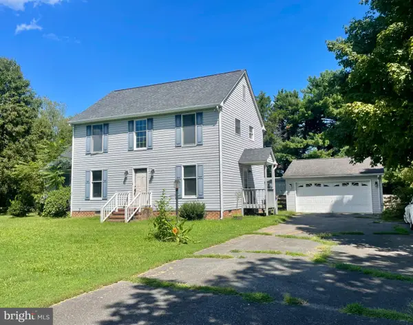 139 Wakefield St, MONTROSS, VA 22520
