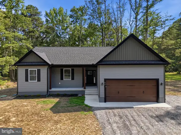 165 Beacon Ct, MONTROSS, VA 22520