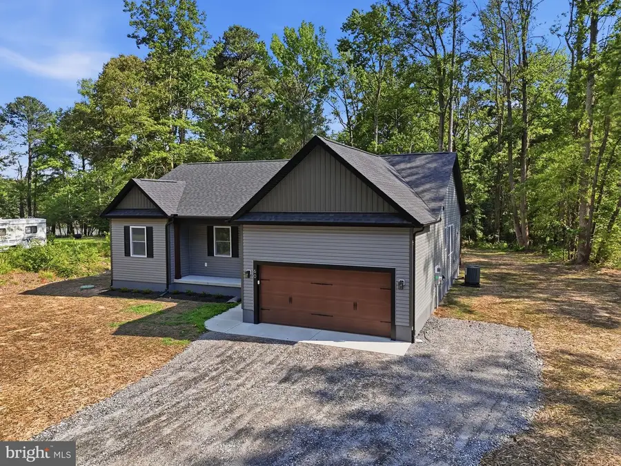 165 Beacon Ct, Montross, VA 22520 - #2