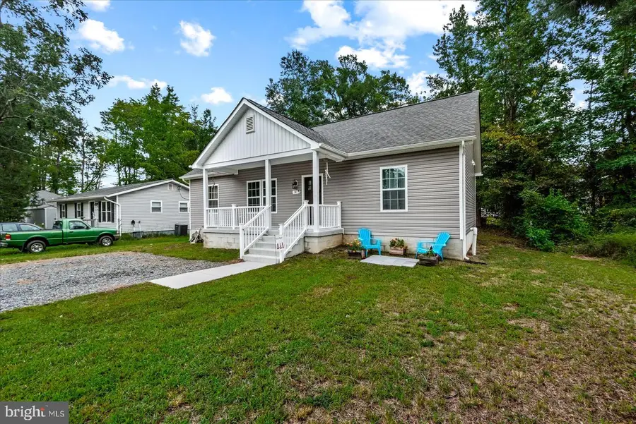 58 Pine St, Colonial Beach, VA 22443 - #3