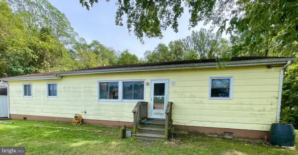 2838 Zacata Rd, MONTROSS, VA 22520
