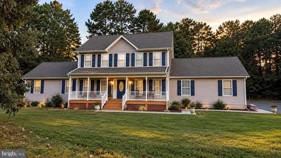 111 Azalea Rd, Colonial Beach, VA 22443 - #2