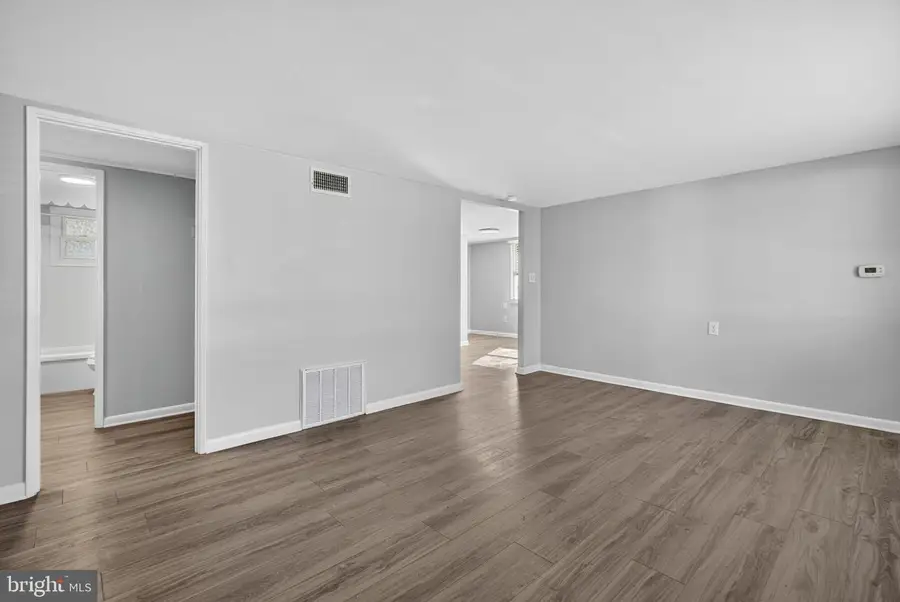 208 Shenandoah Ave, Winchester, VA 22601 - Image #3