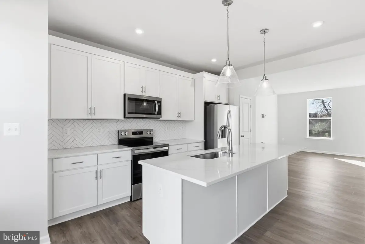 230 Monteith Dr, Winchester, VA 22601 - Image #1