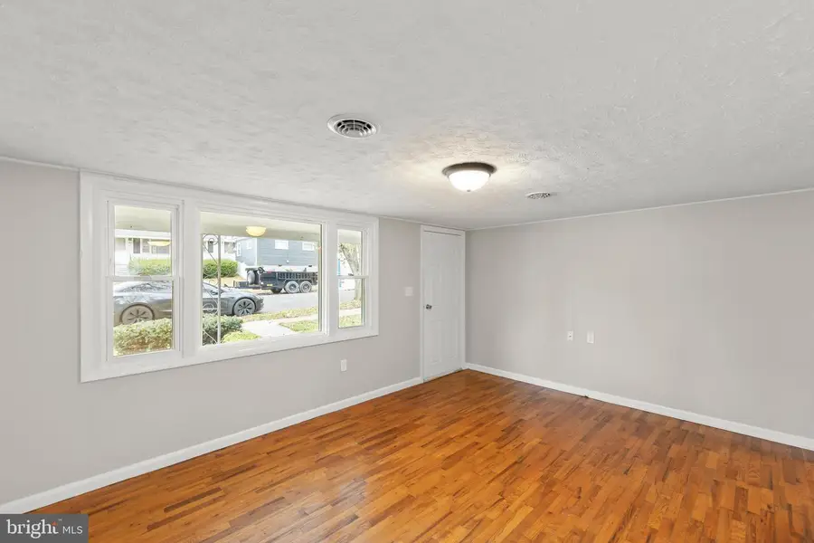 204 Shenandoah Ave, Winchester, VA 22601 - Image #2