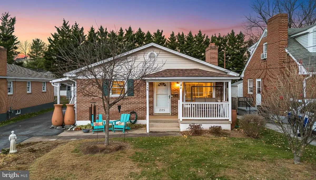 225 Fox Dr, Winchester, VA 22601 - Image #1