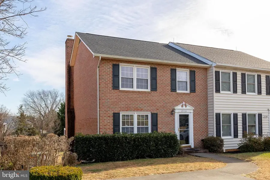 2116 Stoneleigh Dr, Winchester, VA 22601 - Image #2