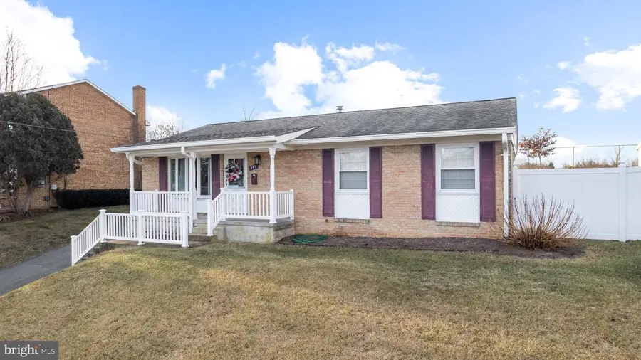 945 Allen Dr, Winchester, VA 22601 - Image #3