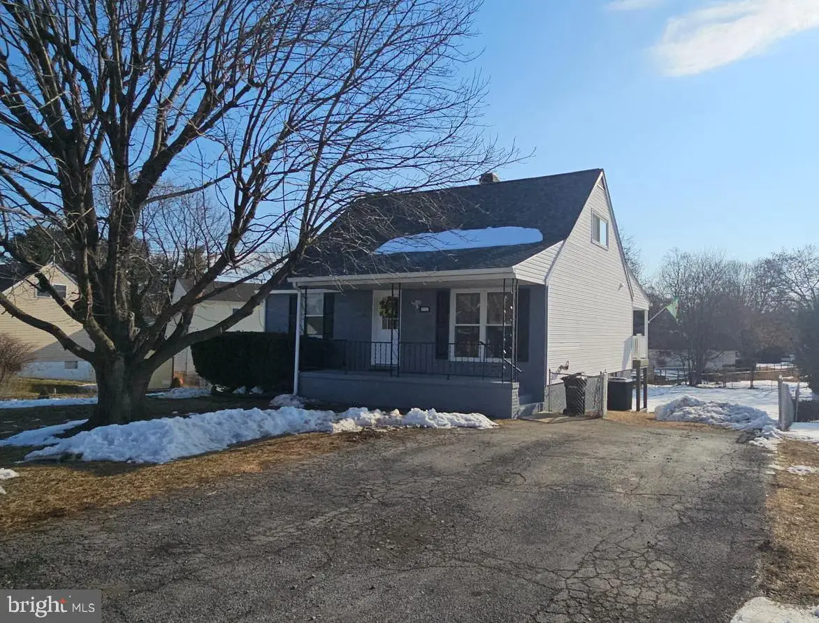 232 Myrtle Ave, Winchester, VA 22601 - #1