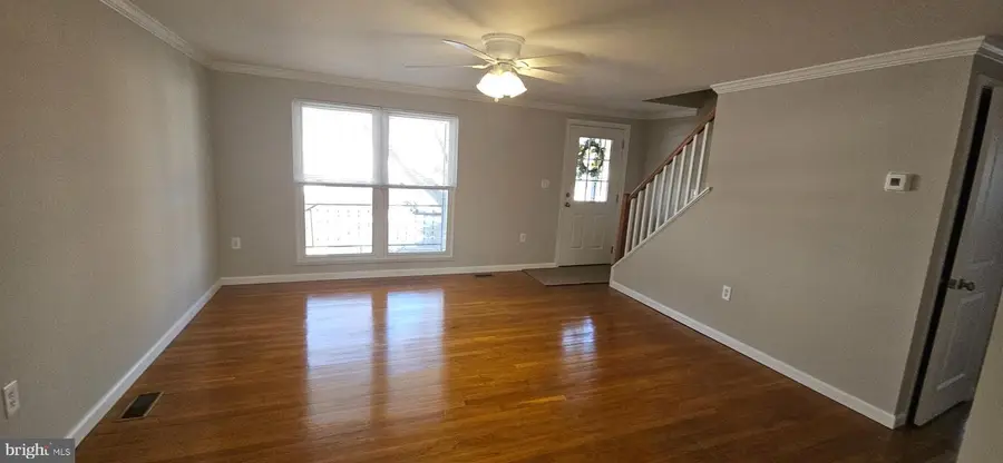 232 Myrtle Ave, Winchester, VA 22601 - #2