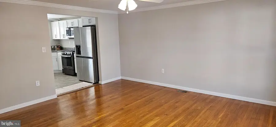 232 Myrtle Ave, Winchester, VA 22601 - #3