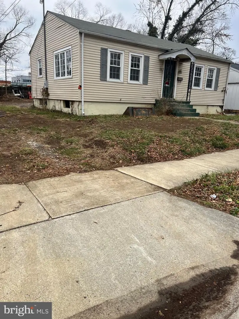 222 Liberty Ave, Winchester, VA 22601 - #2