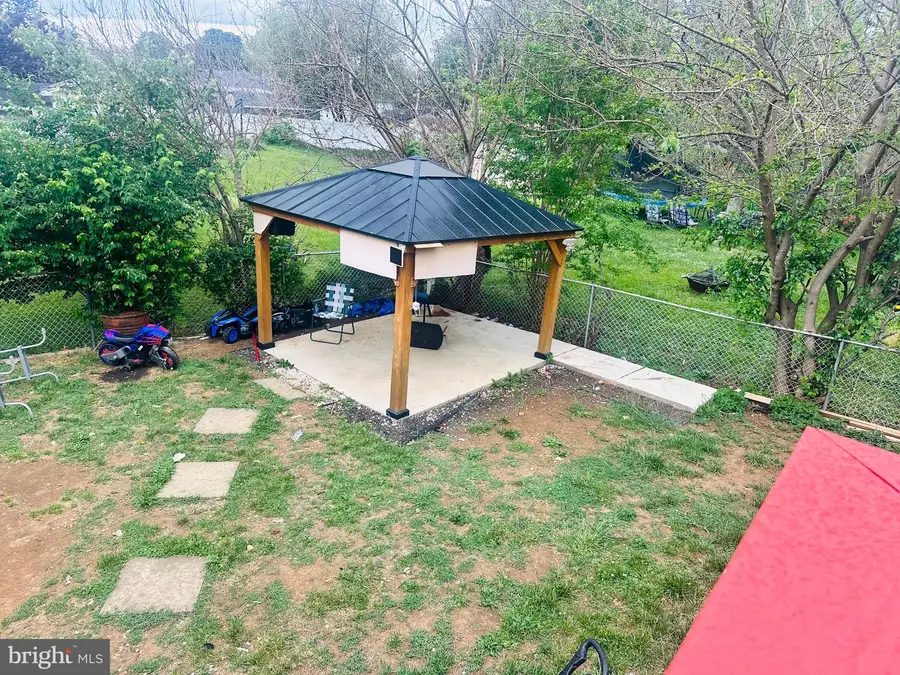 605 Dunlap St, Winchester, VA 22601 - #3