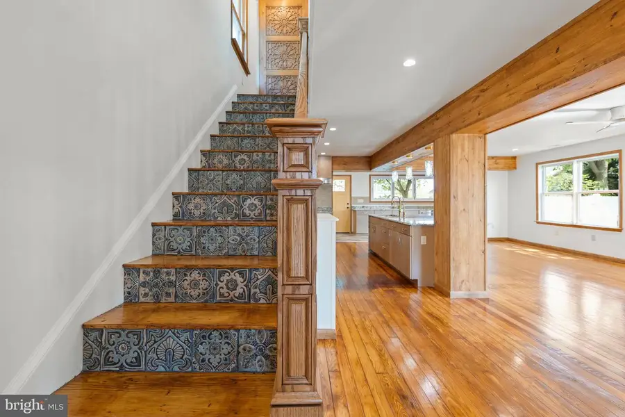 112 W Germain St, Winchester, VA 22601 - #3