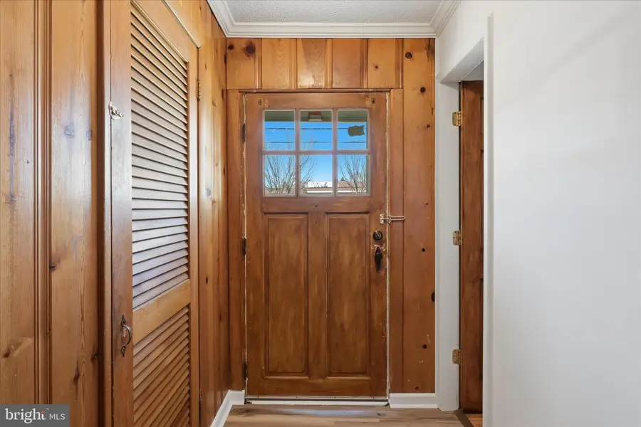 510 N Pleasant Valley Rd, Winchester, VA 22601 - #3