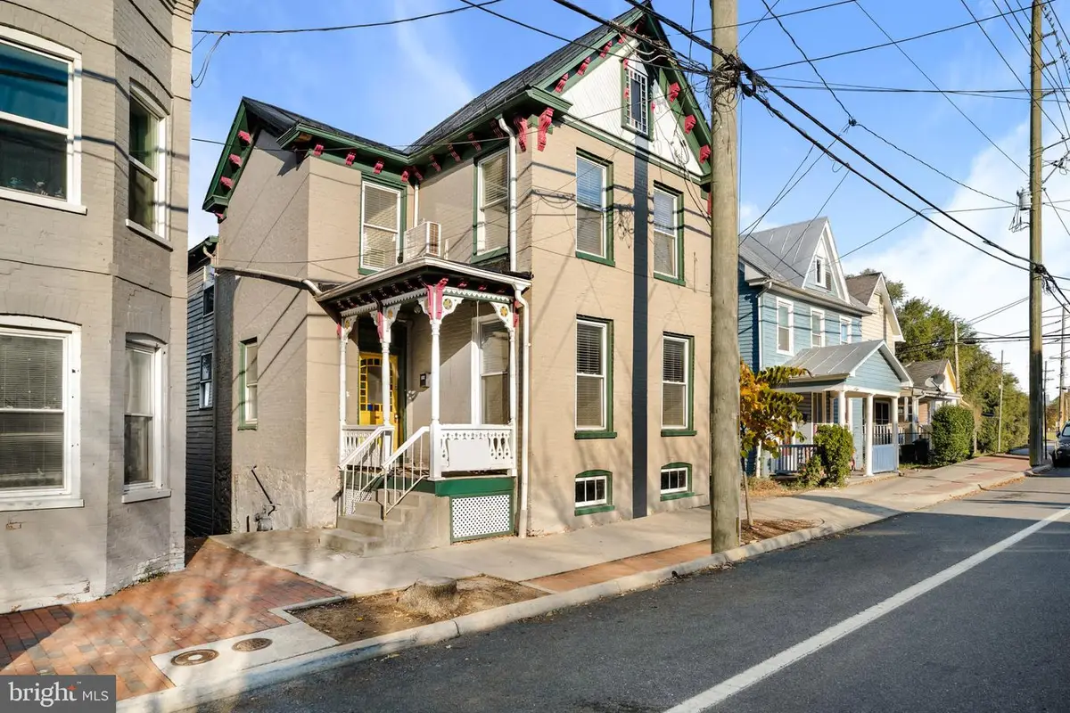 317 N Kent St, Winchester, VA 22601 - #1