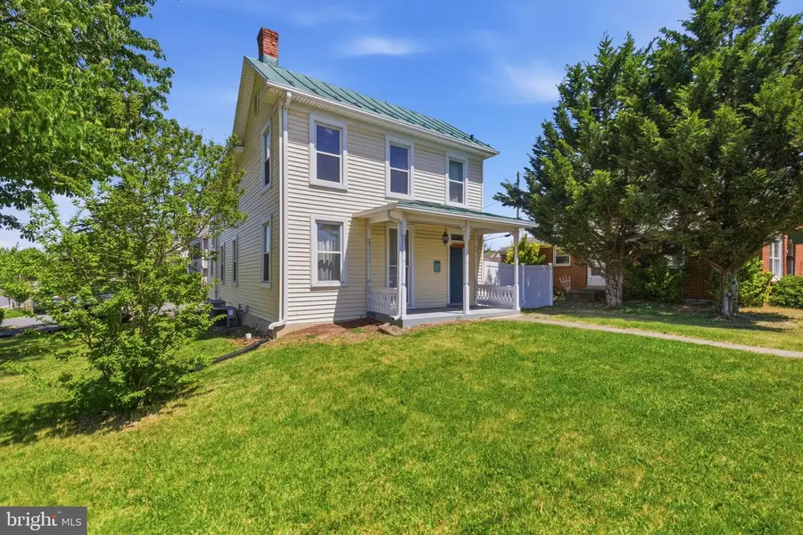 802 E Cork St, Winchester, VA 22601 - #3