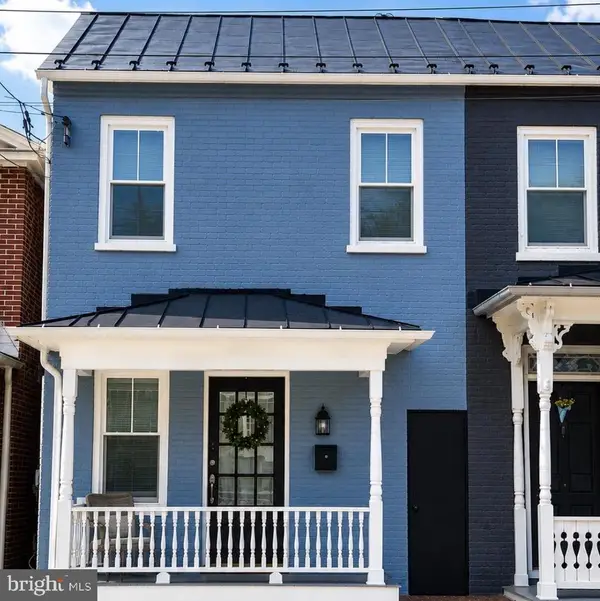 118-1/2 E Cork St, WINCHESTER, VA 22601