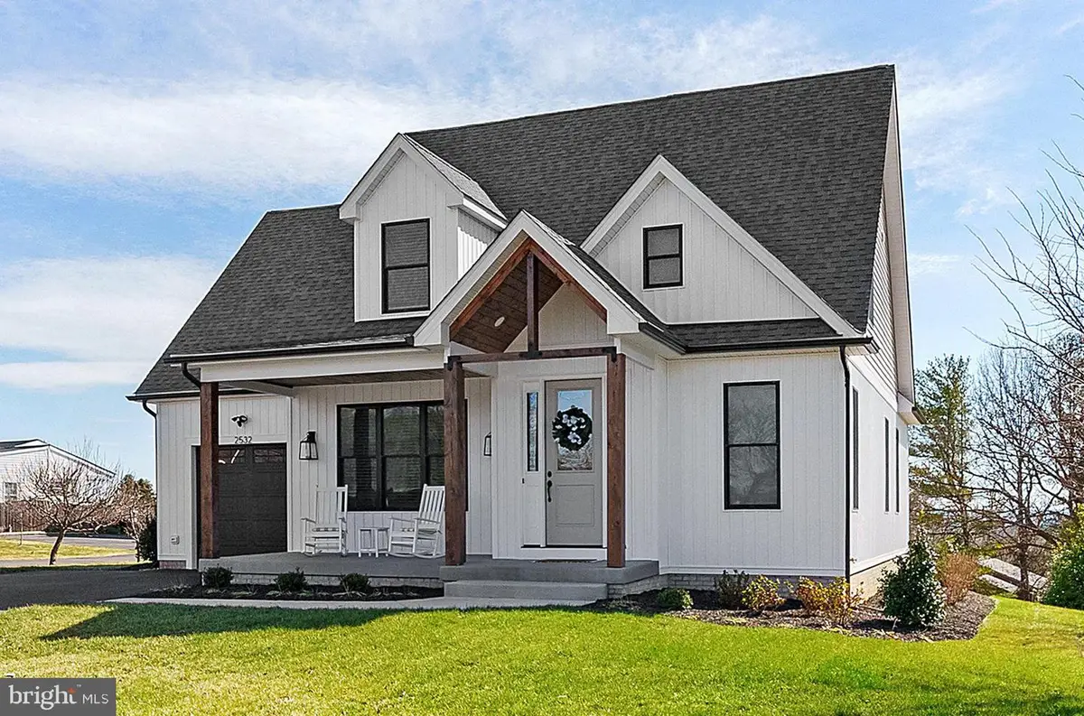 2532 Middle Rd, Winchester, VA 22601 - #1