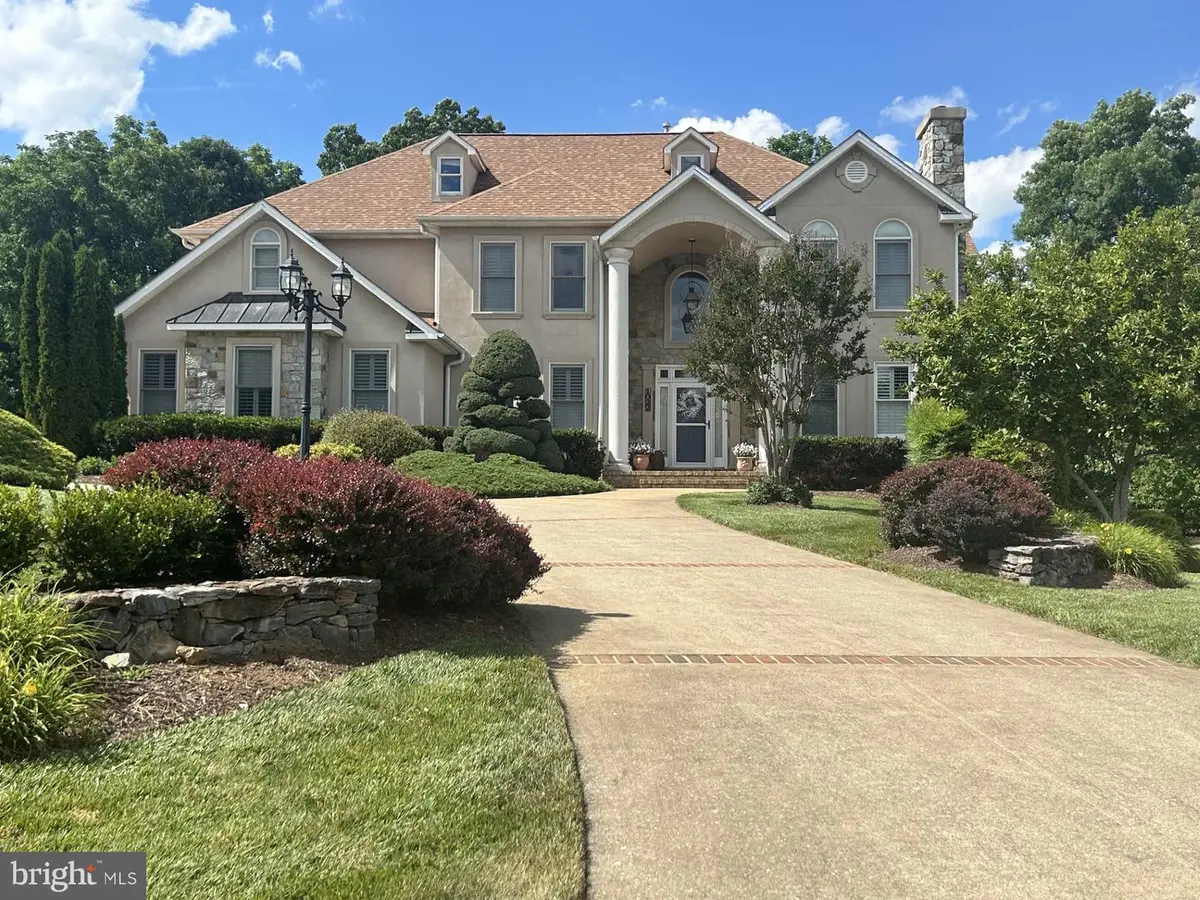 1022 Heth Pl, Winchester, VA 22601 - #1