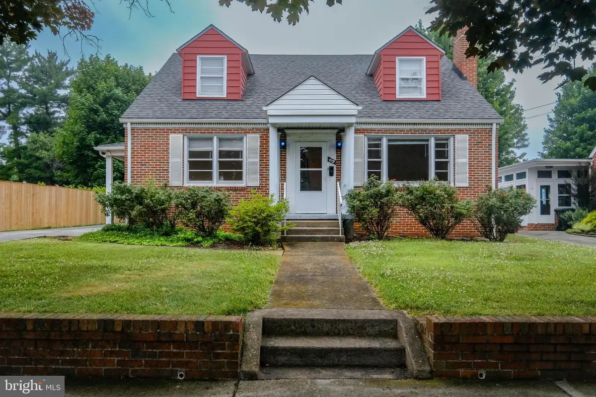 419 Van Fossen St, Winchester, VA 22601 - #1