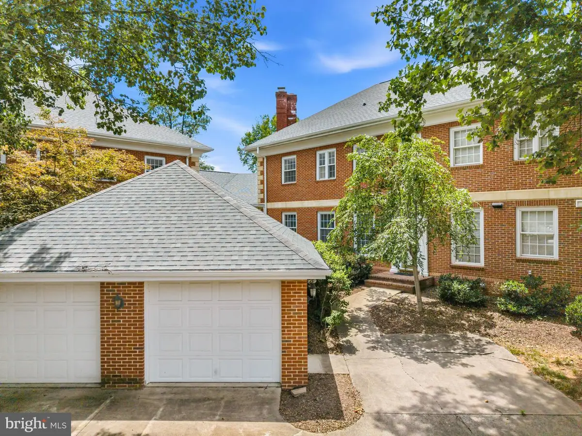 1352 Ramseur Ln, Winchester, VA 22601 - #1