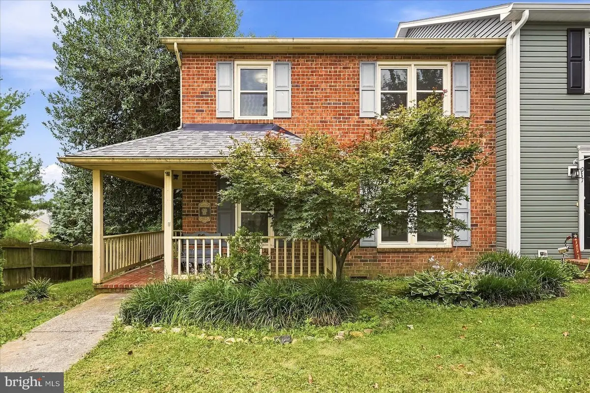 913 Orchard Hill Dr, Winchester, VA 22601 - #1
